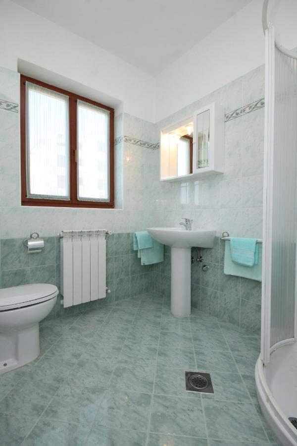 Apartments With A Parking Space Rabac, Labin - 7429 Ngoại thất bức ảnh