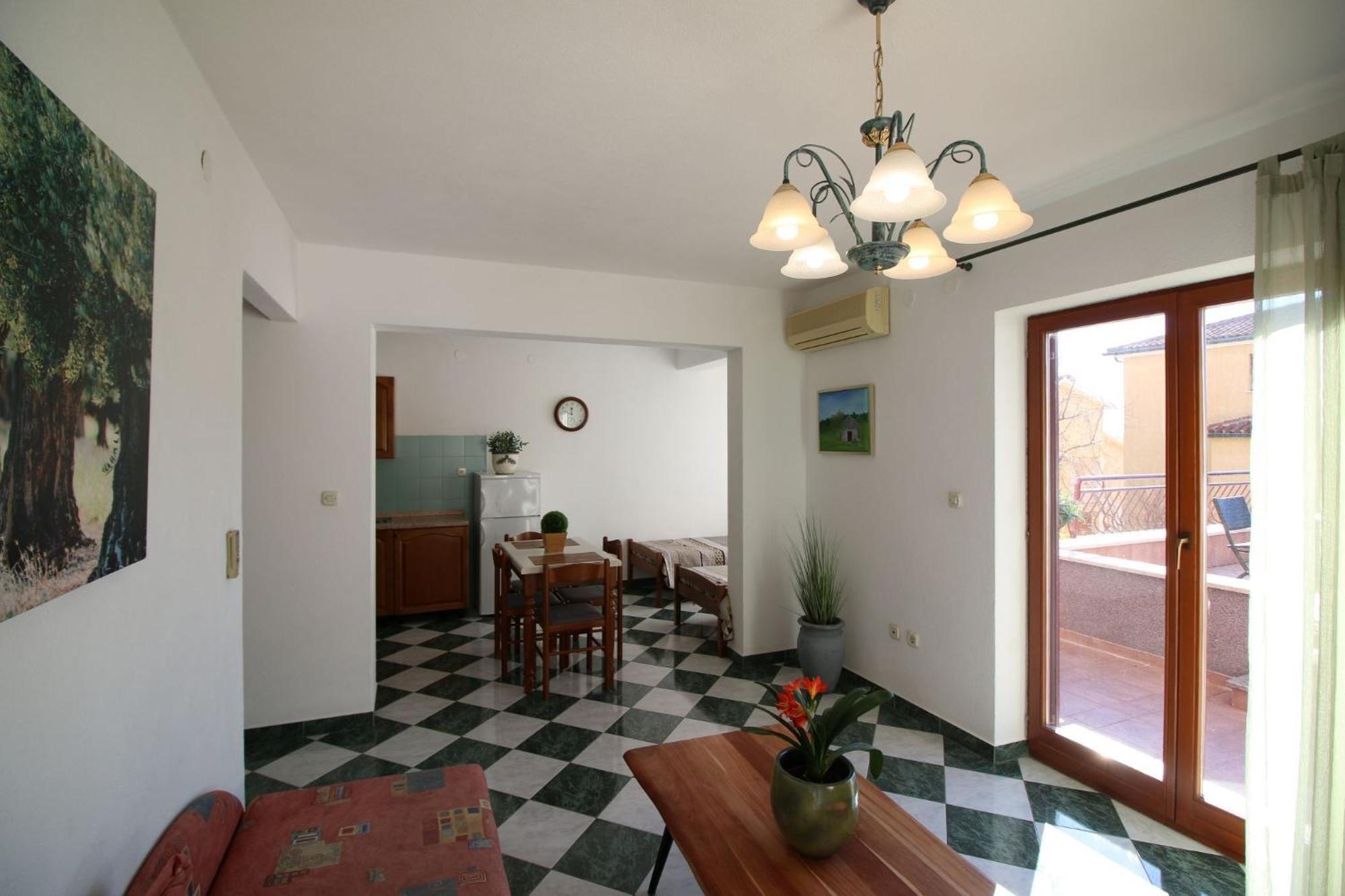 Apartments With A Parking Space Rabac, Labin - 7429 Phòng bức ảnh