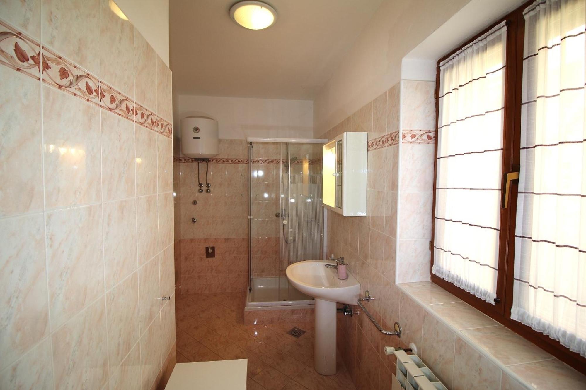 Apartments With A Parking Space Rabac, Labin - 7429 Phòng bức ảnh